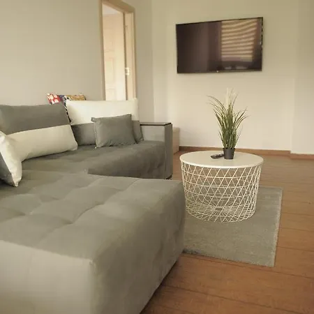 Relax View Ap With Private Parking *