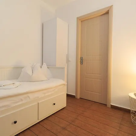 Apartment Relax View Ap With Private Parking Sinaia